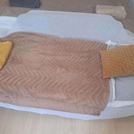 בודפשט Trendy 2 Room Flat, Next To Corvin Mall Free Huge Garage! Ac,Dishwasher,Washmachine, Smart Tv חדר תמונה