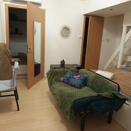 בודפשט Trendy 2 Room Flat, Next To Corvin Mall Free Huge Garage! Ac,Dishwasher,Washmachine, Smart Tv מראה חיצוני תמונה