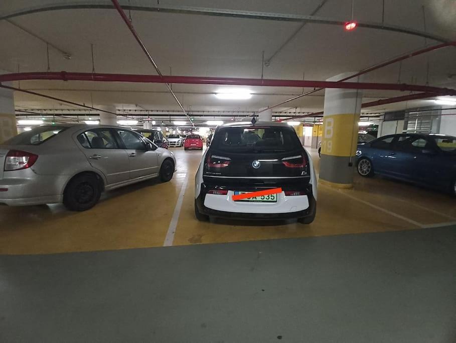 בודפשט Trendy 2 Room Flat, Next To Corvin Mall Free Huge Garage! Ac,Dishwasher,Washmachine, Smart Tv מראה חיצוני תמונה